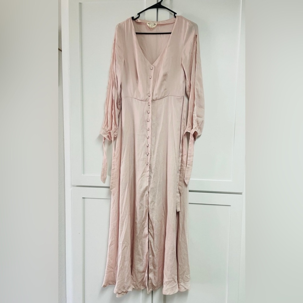 Joyfolie Blush Long Sleeve Dress, size small